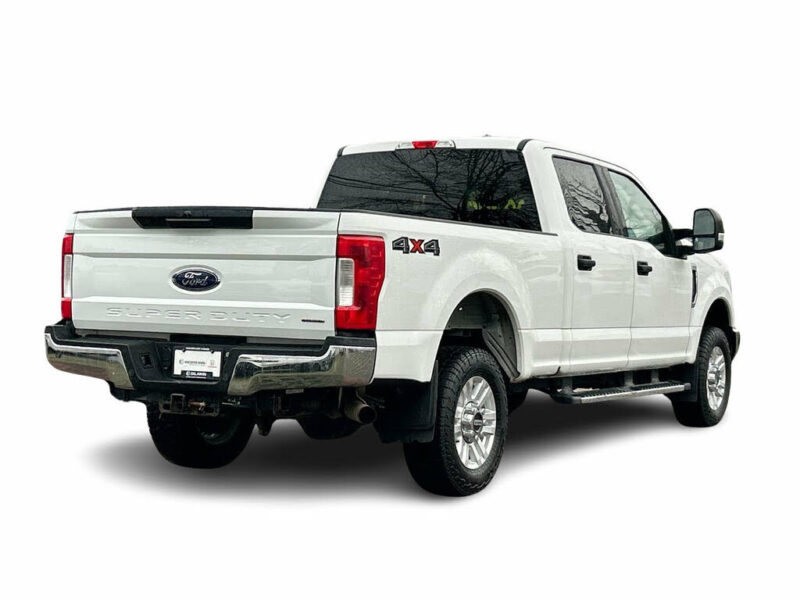 2019 Ford F-250 Super Duty XLT Crew Cab 4WD