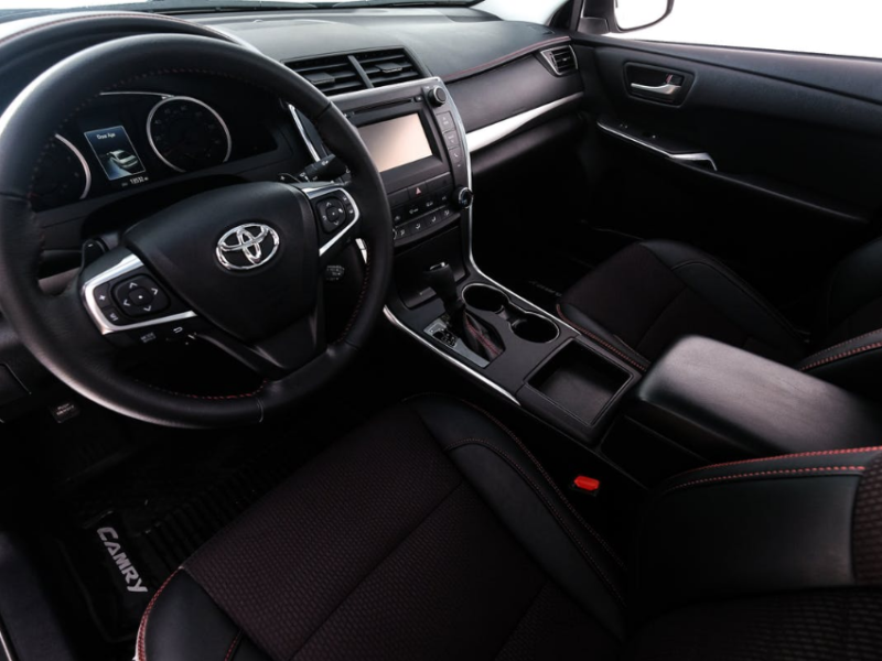 2017 Silver Automatic Toyota Camry